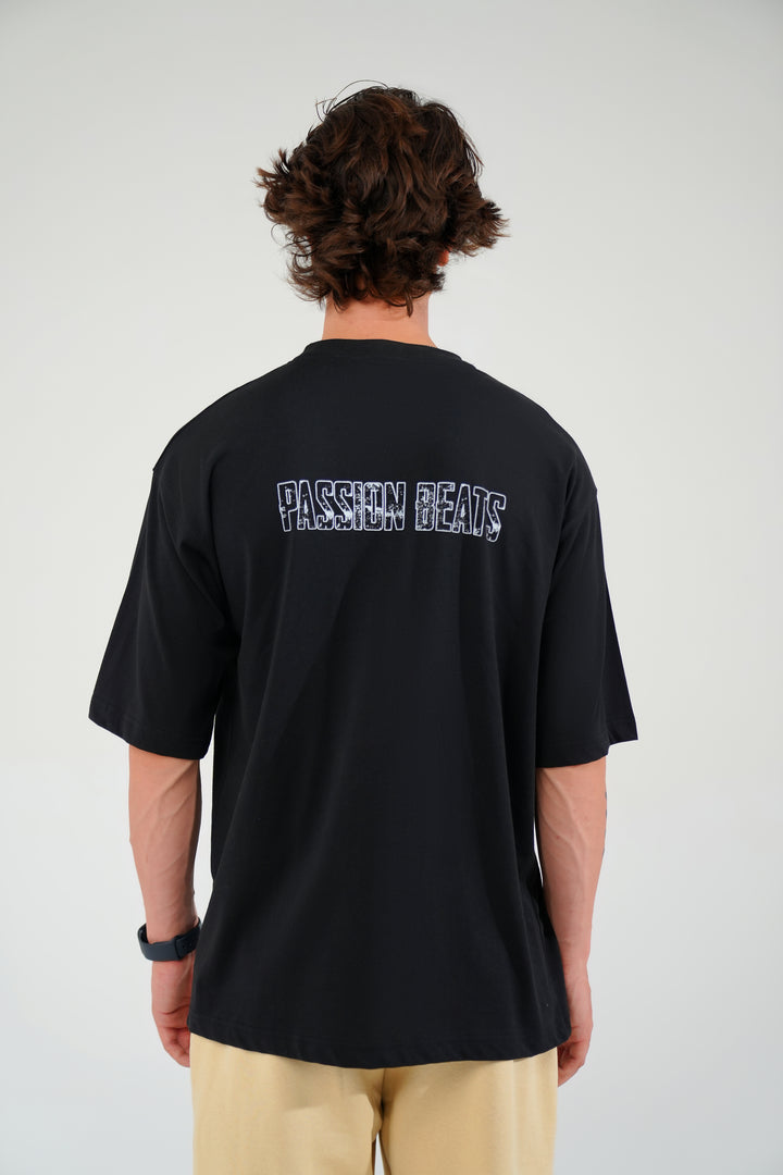 Black Passion Oversized Graphic Tee
